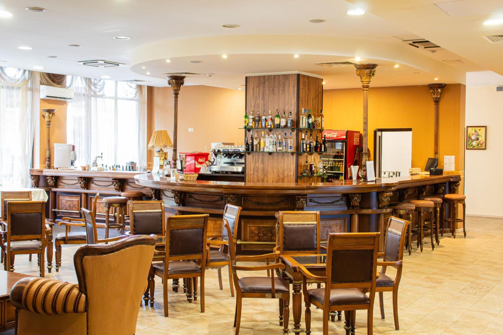 Estreya Residence Hotel And Spa 圣君士坦丁和海伦那 外观 照片