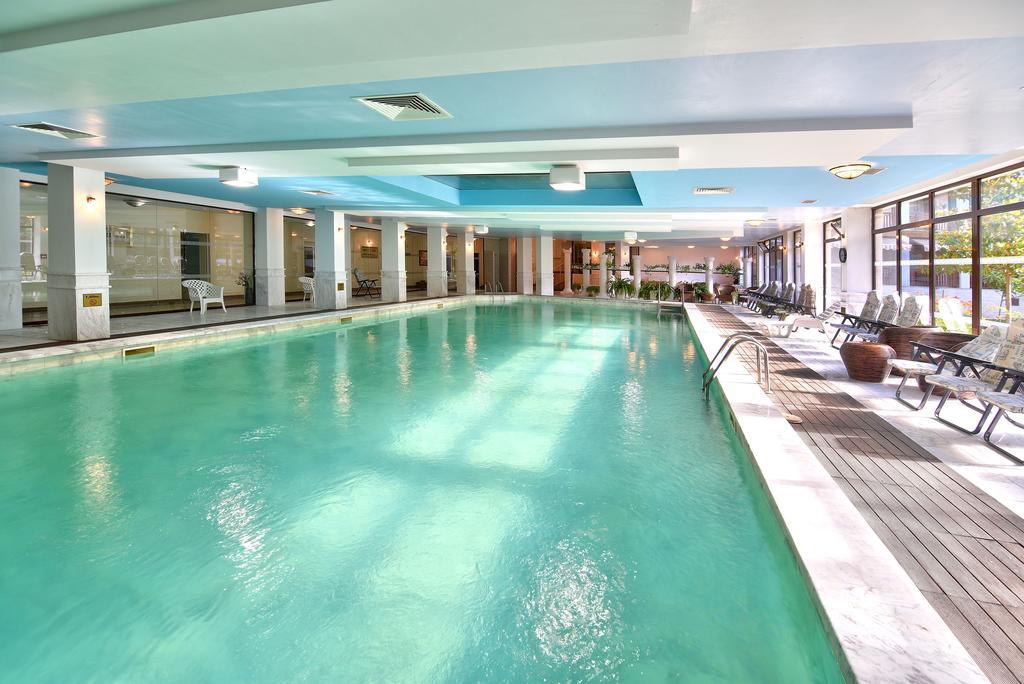 Estreya Residence Hotel And Spa 圣君士坦丁和海伦那 外观 照片